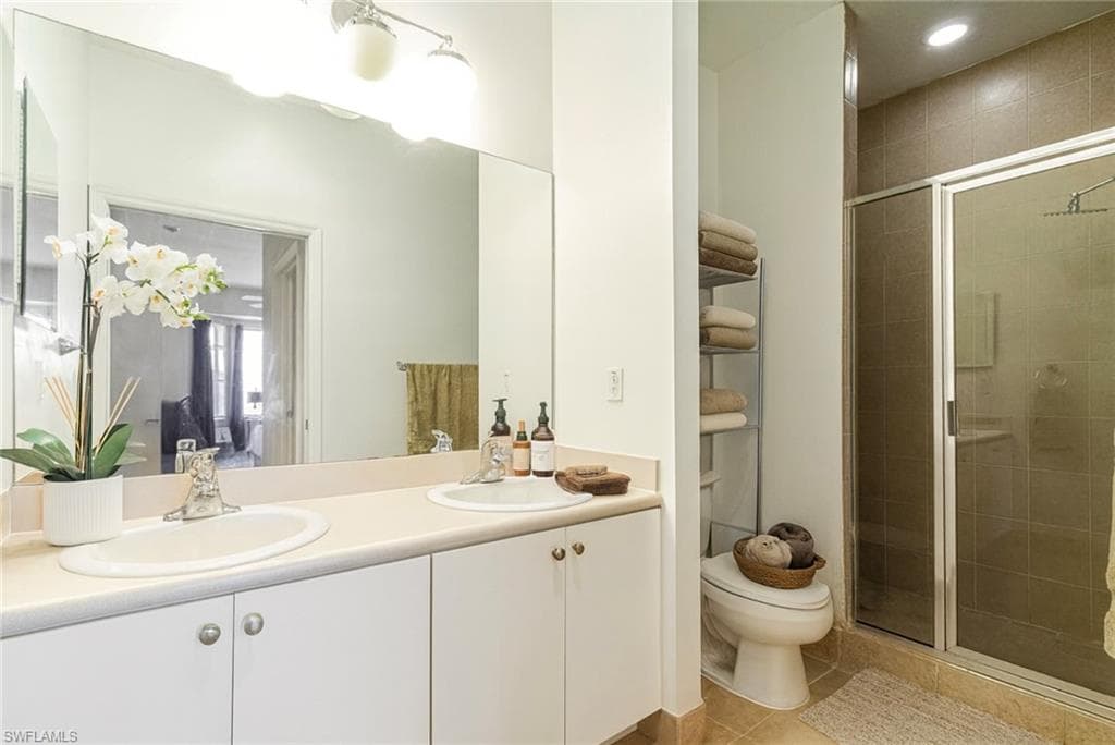 8416 Bernwood Cove LOOP # 1602, FORT MYERS FL 33966-16