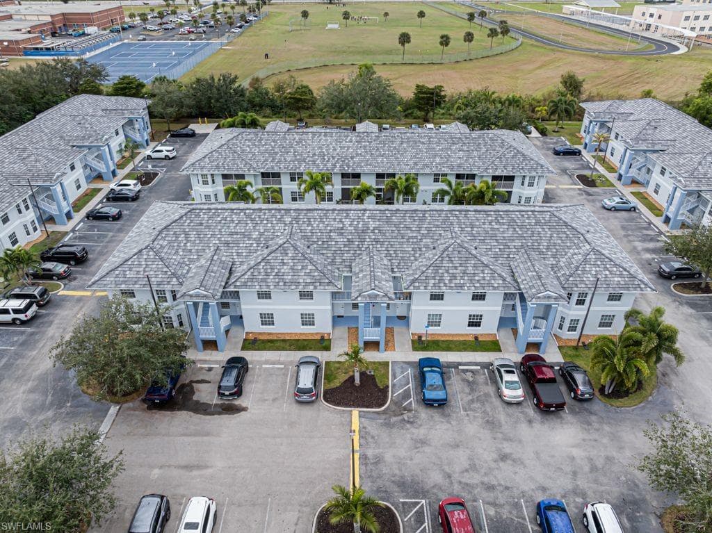 8416 Bernwood Cove LOOP # 1602, FORT MYERS FL 33966-27