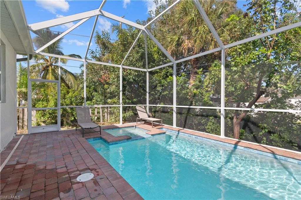 4320 Little Hickory RD, BONITA SPRINGS FL 34134-5