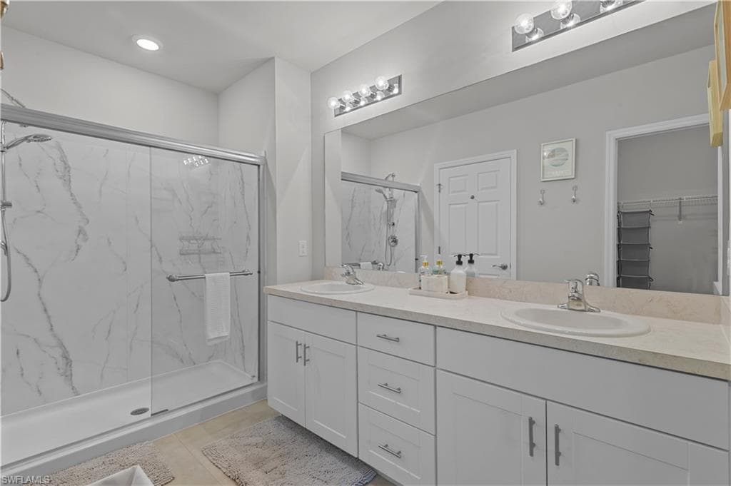 4320 Little Hickory RD, BONITA SPRINGS FL 34134-18