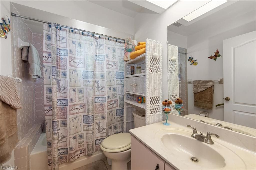 17837 Dracena CIR, NORTH FORT MYERS FL 33917-18