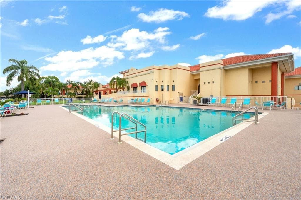 17837 Dracena CIR, NORTH FORT MYERS FL 33917-30