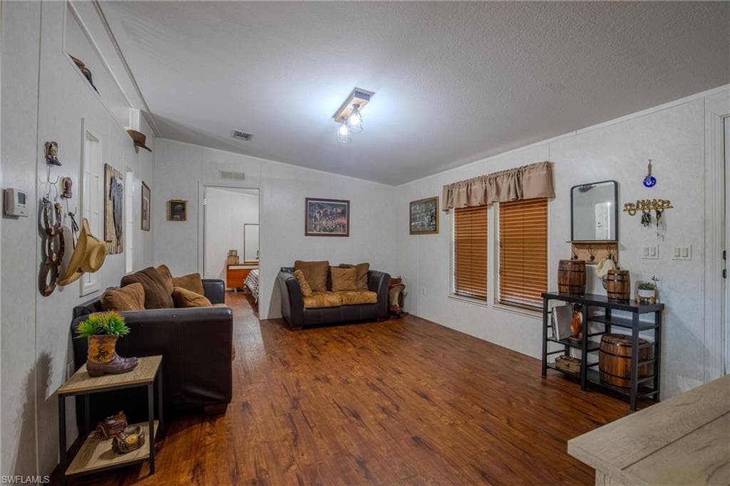 1205 Inverness AVE, CLEWISTON FL 33440-13