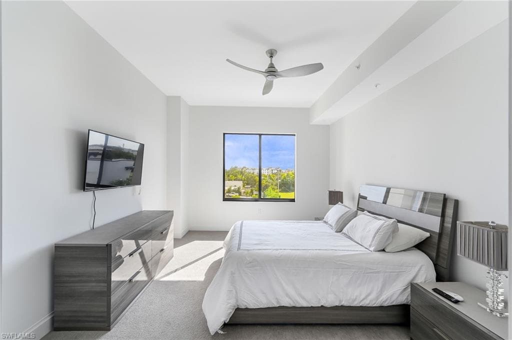 1111 Central # 417S, NAPLES FL 34102-11