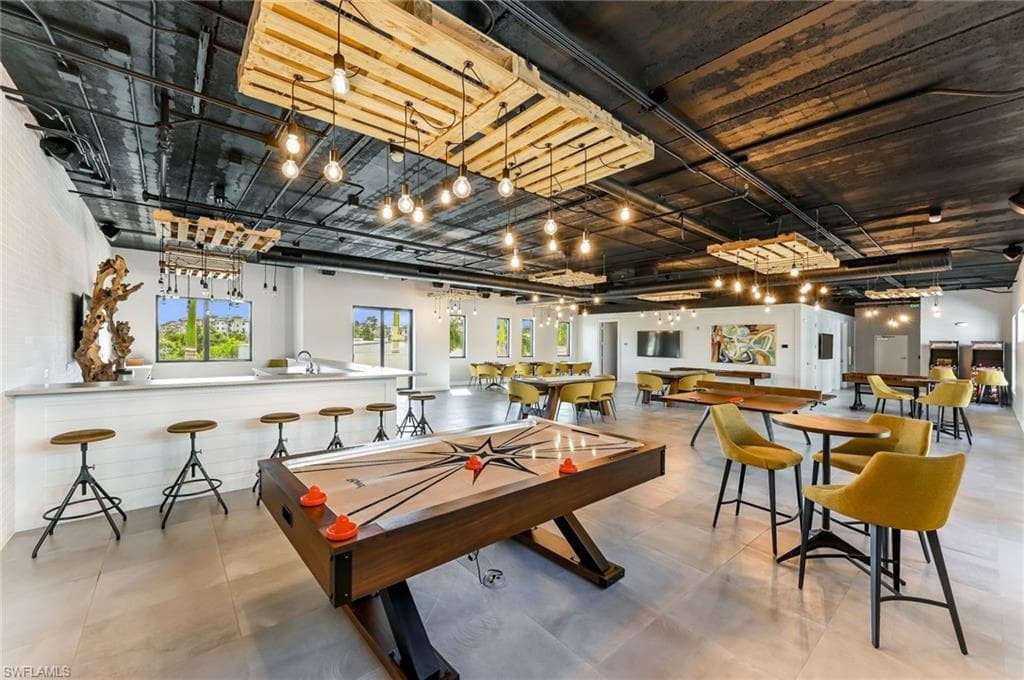 1111 Central # 417S, NAPLES FL 34102-19