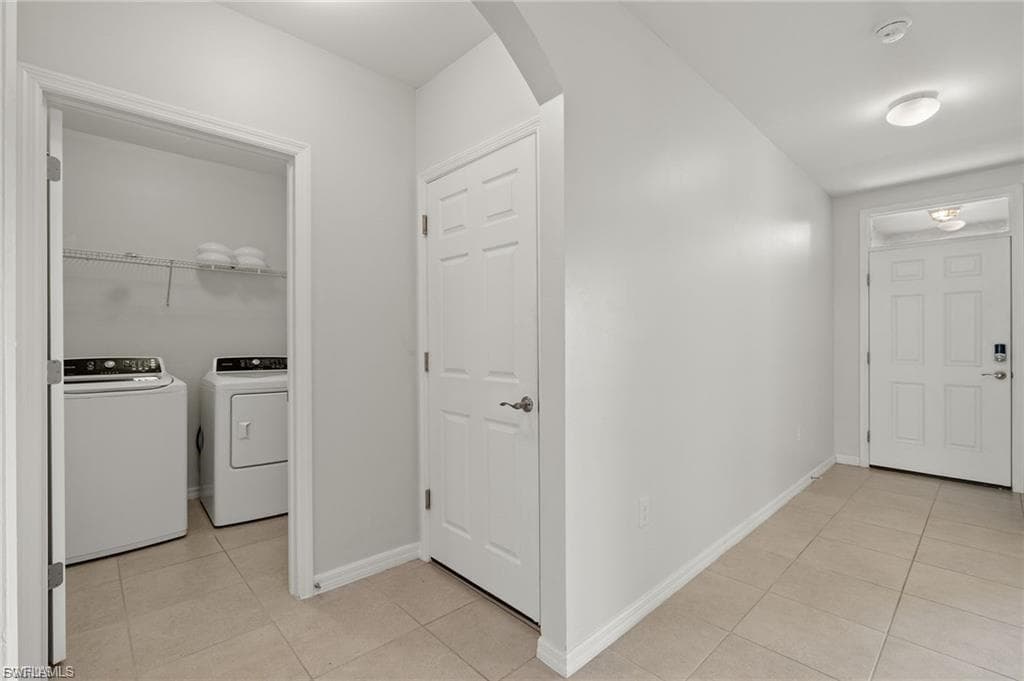 3495 Acapulco CIR, CAPE CORAL FL 33909-11