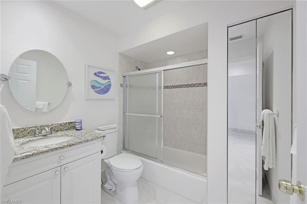 881 Gulf Pavilion DR # 201, NAPLES FL 34108-3