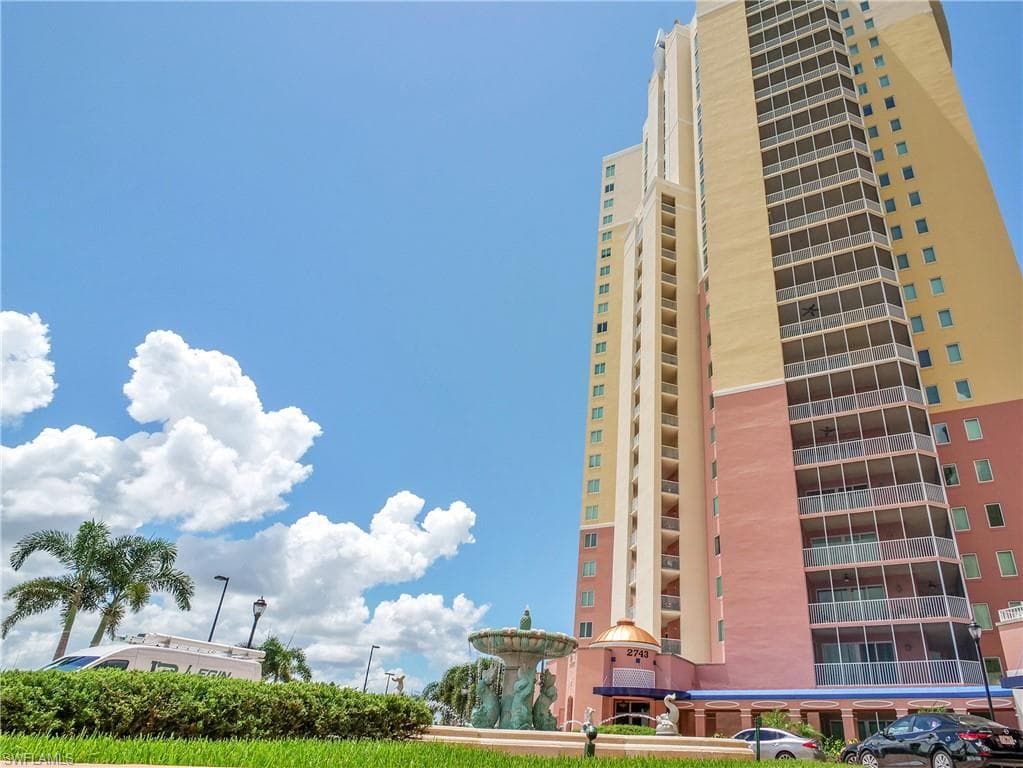2743 1st ST # 2004, FORT MYERS FL 33916-1