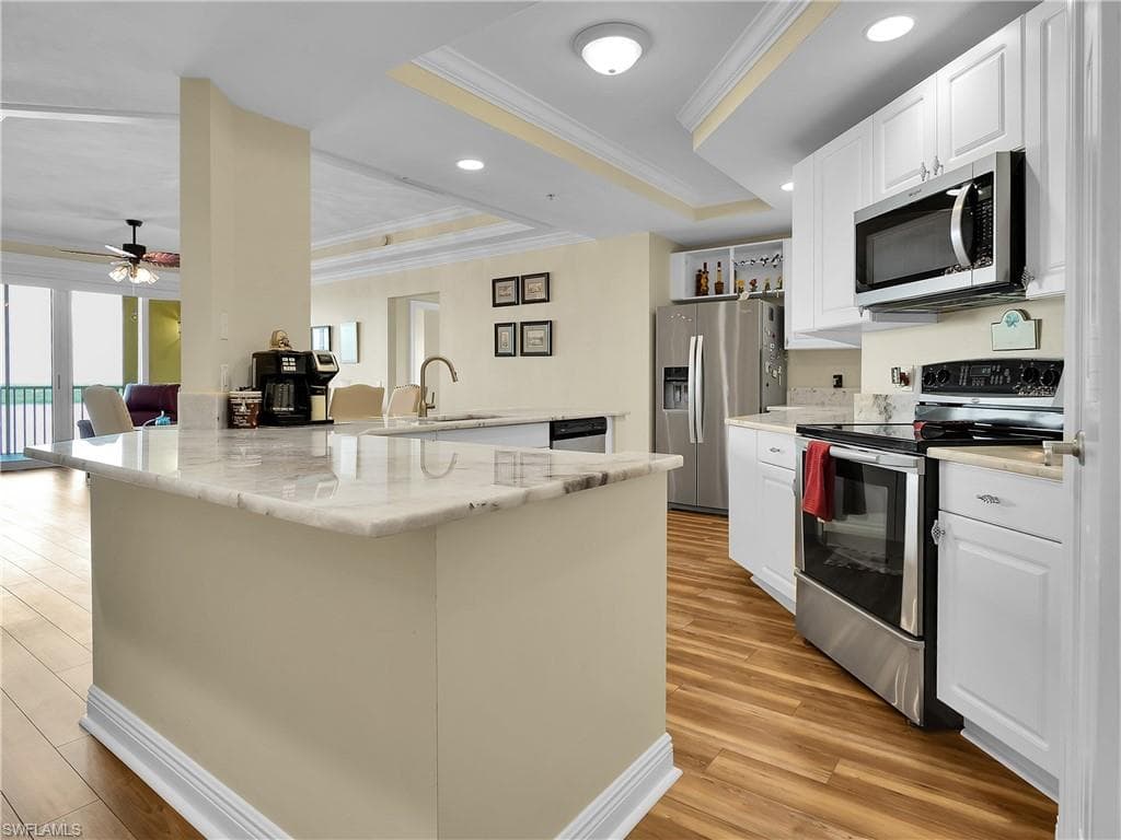 2743 1st ST # 2004, FORT MYERS FL 33916-19