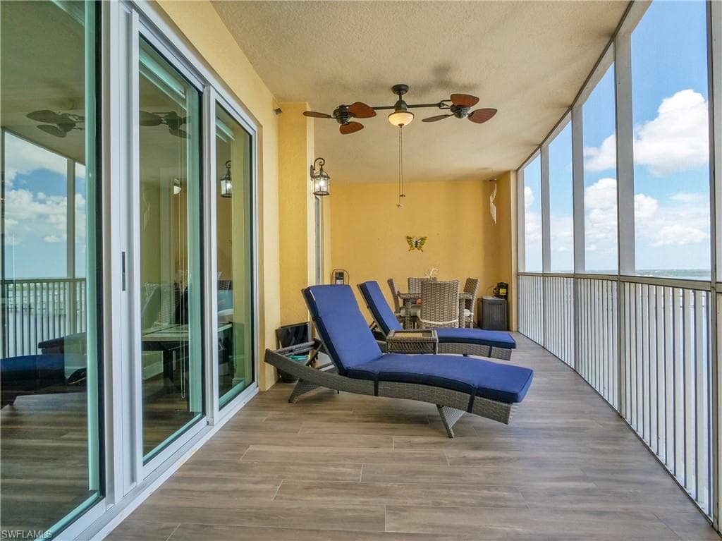 2743 1st ST # 2004, FORT MYERS FL 33916-38