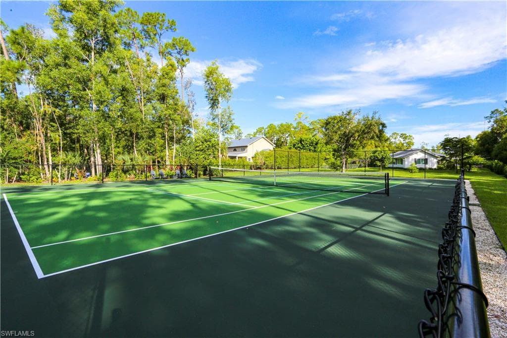 5840 Bur Oaks LN, NAPLES FL 34119-19