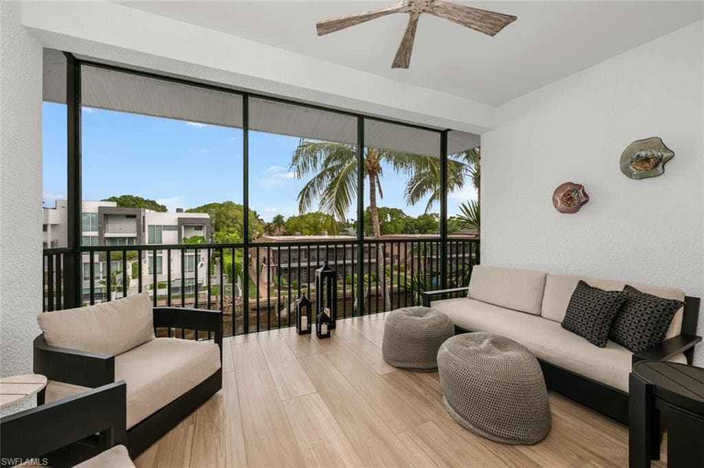 1540 Blue Point AVE 201-5