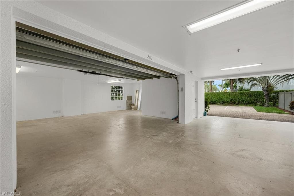 1540 Blue Point AVE 201-19