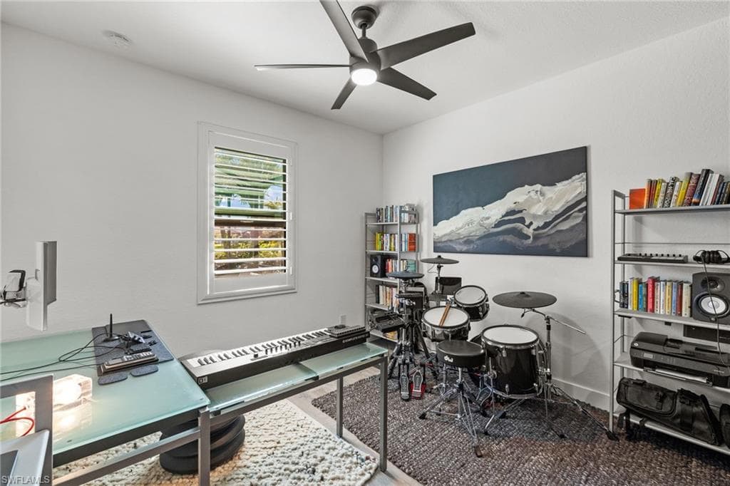 4764 Formosa DR, NAPLES FL 34119-22