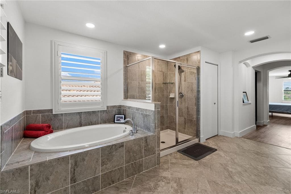 4764 Formosa DR, NAPLES FL 34119-15