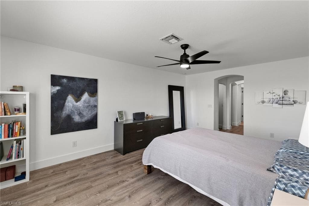 4764 Formosa DR, NAPLES FL 34119-17