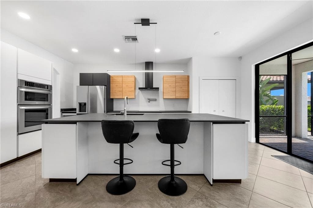 4764 Formosa DR, NAPLES FL 34119-3