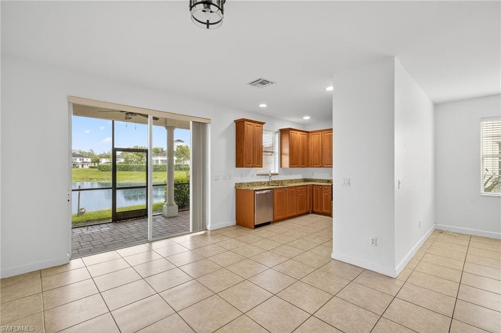 7029 Ambrosia LN 606-7