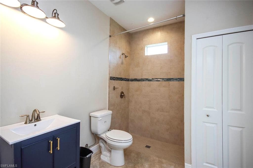 14725 Martin DR, FORT MYERS FL 33908-14