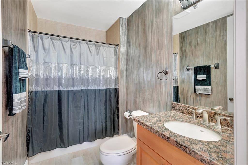 87 Vivante BLVD # 403, PUNTA GORDA FL 33950-20