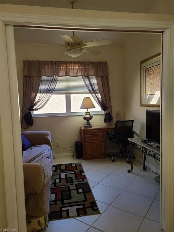 745 Crossfield CIR, NAPLES FL 34104-4