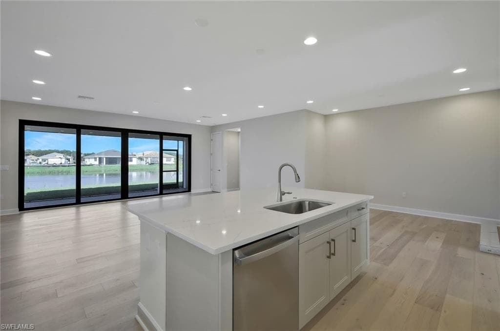 3763 Gilmores PL, FORT MYERS FL 33905-8