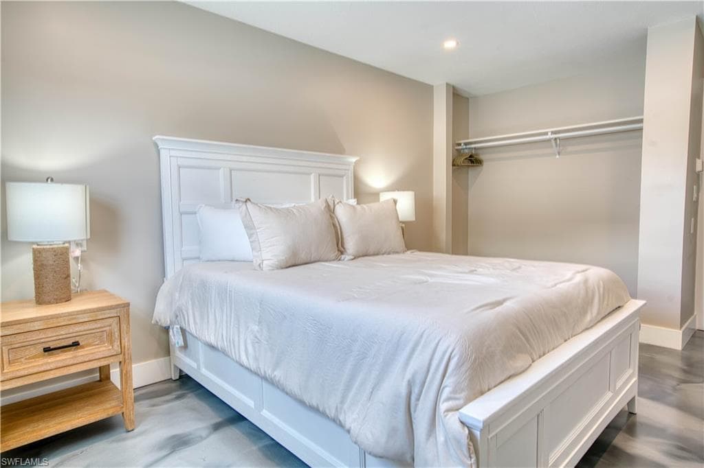 126 Mango ST, FORT MYERS BEACH FL 33931-21