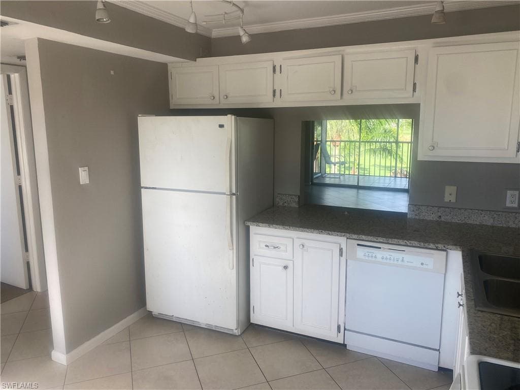 123 Palm DR # 2862, NAPLES FL 34112-6