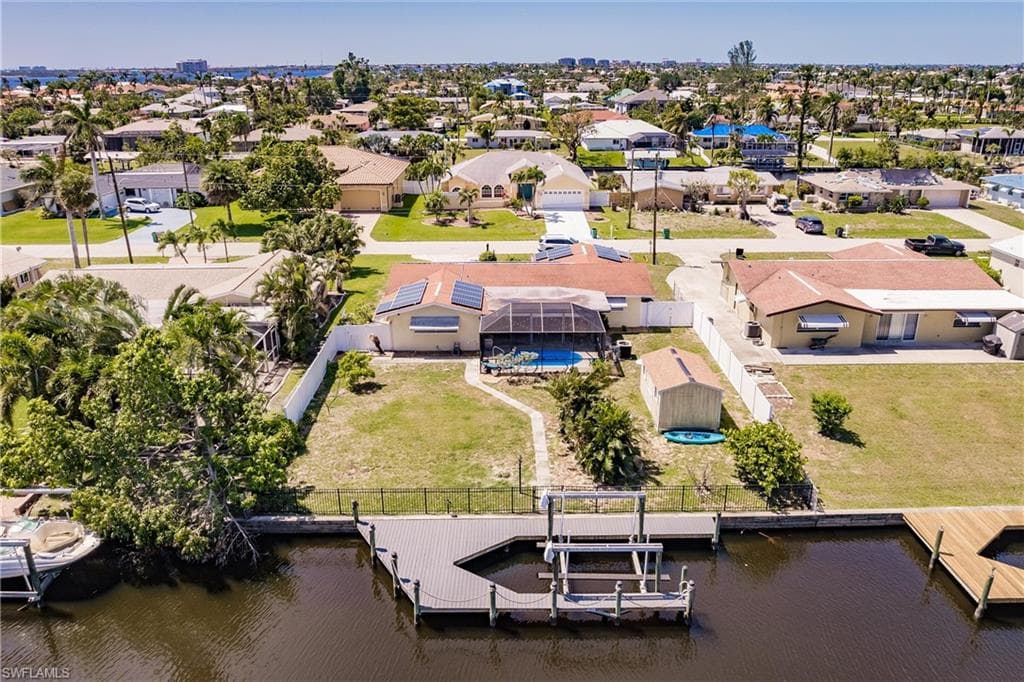 1437 Vendome CT, CAPE CORAL FL 33904-1