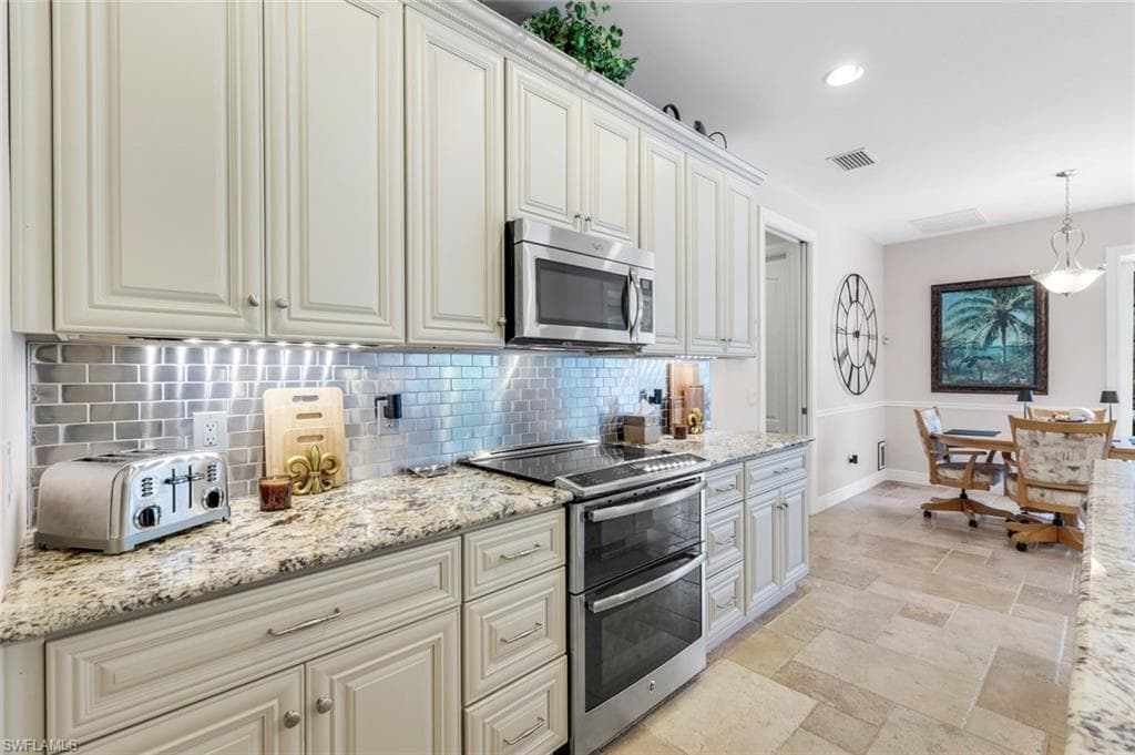 15362 Old Pine CT, FORT MYERS FL 33912-6