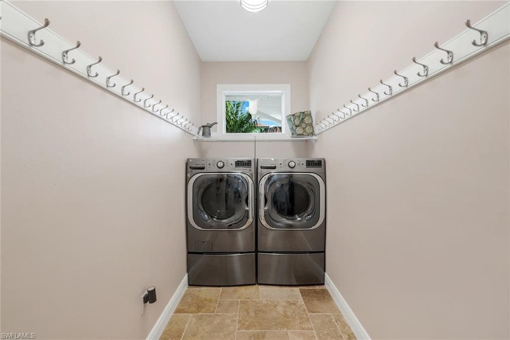 15362 Old Pine CT, FORT MYERS FL 33912-36