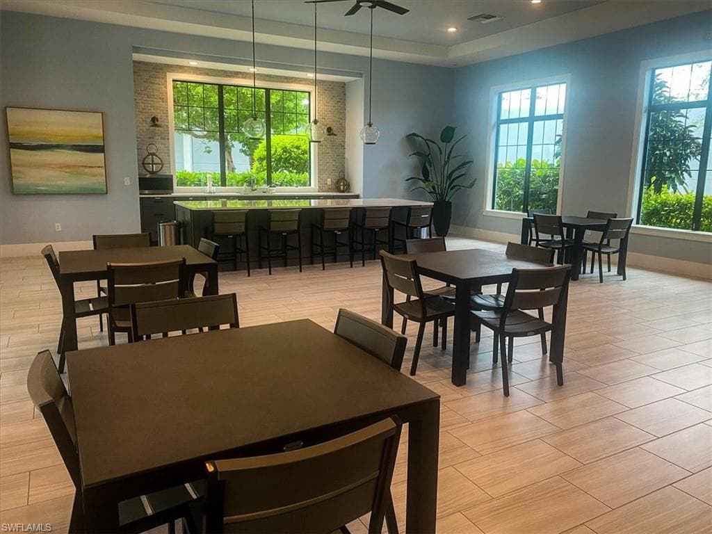 2633 Seychelles CIR # 2307, NAPLES FL 34112-25