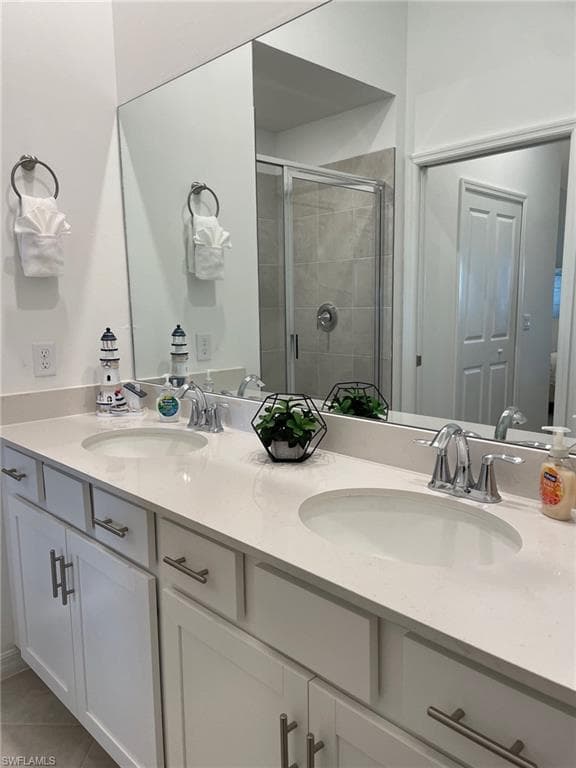 5427 DOUBLE EAGLE CIR #2823, AVE MARIA FL 34142-15