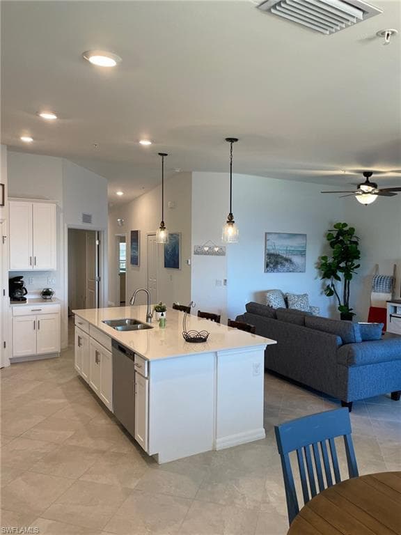 5427 DOUBLE EAGLE CIR #2823, AVE MARIA FL 34142-6