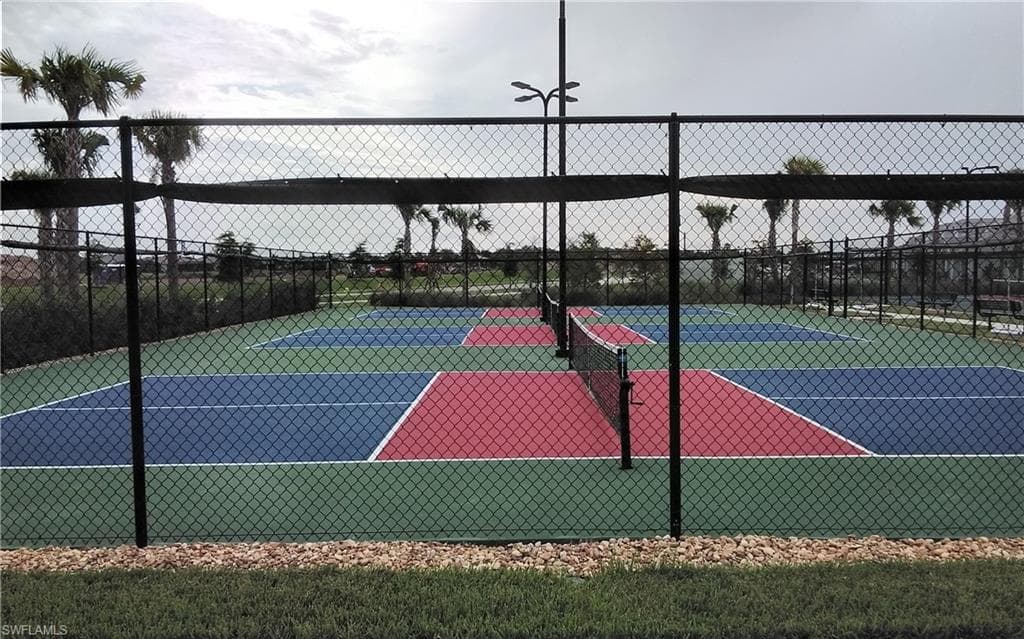 5427 DOUBLE EAGLE CIR #2823, AVE MARIA FL 34142-28