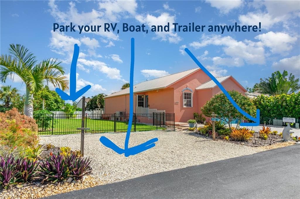 6070 Waterway Bay DR, FORT MYERS FL 33908-3