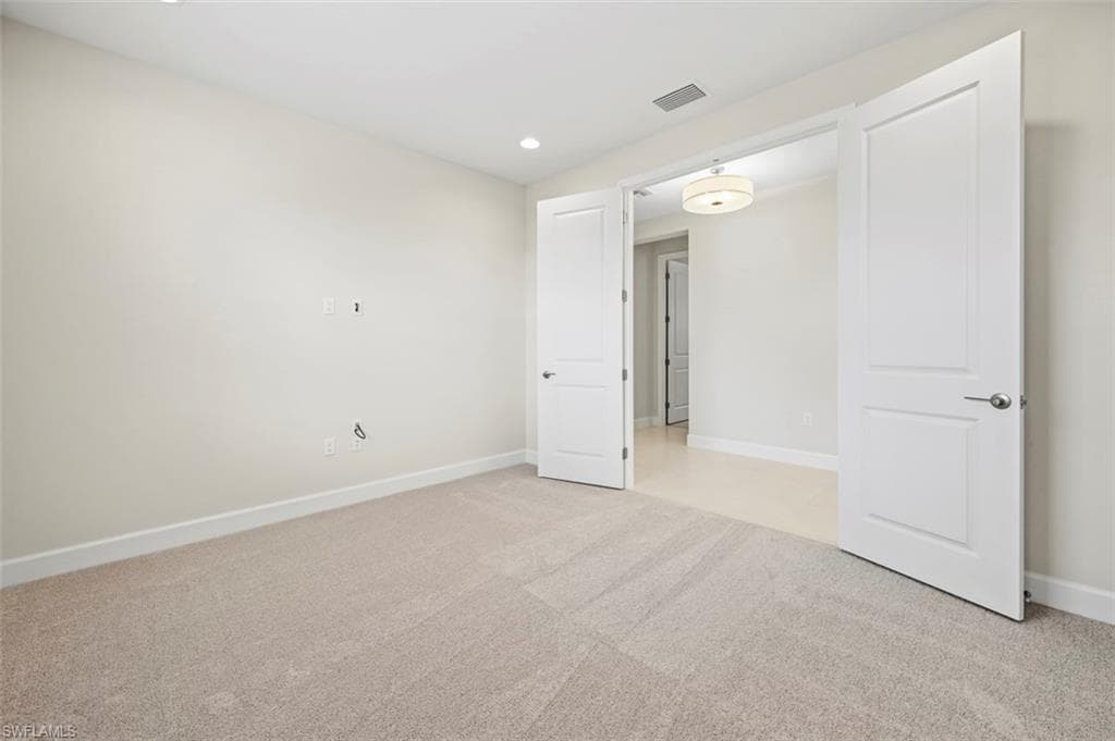 3369 Meloy DR, FORT MYERS FL 33905-22