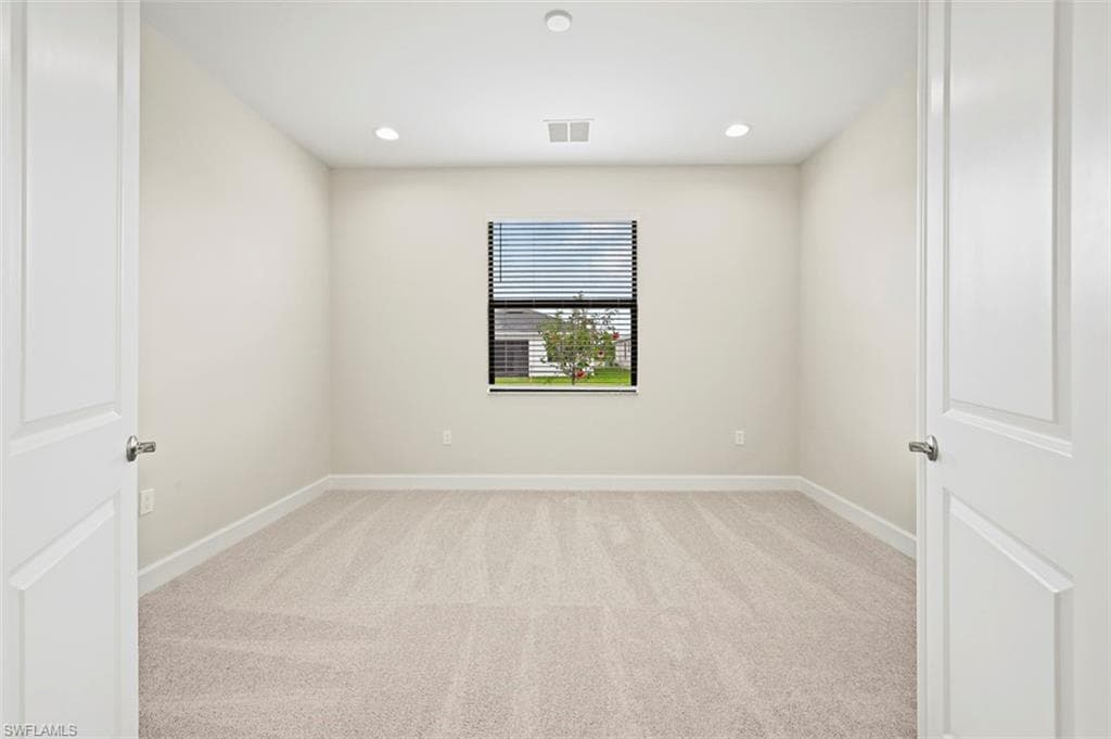 3369 Meloy DR, FORT MYERS FL 33905-21