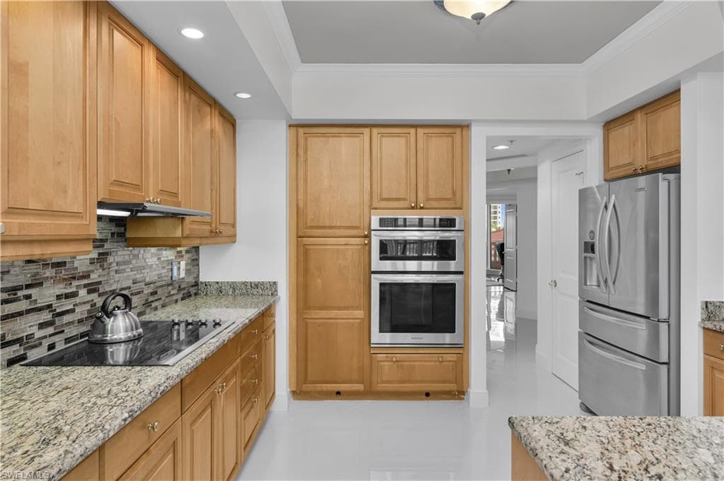 1060 Borghese LN # 204, NAPLES FL 34114-22