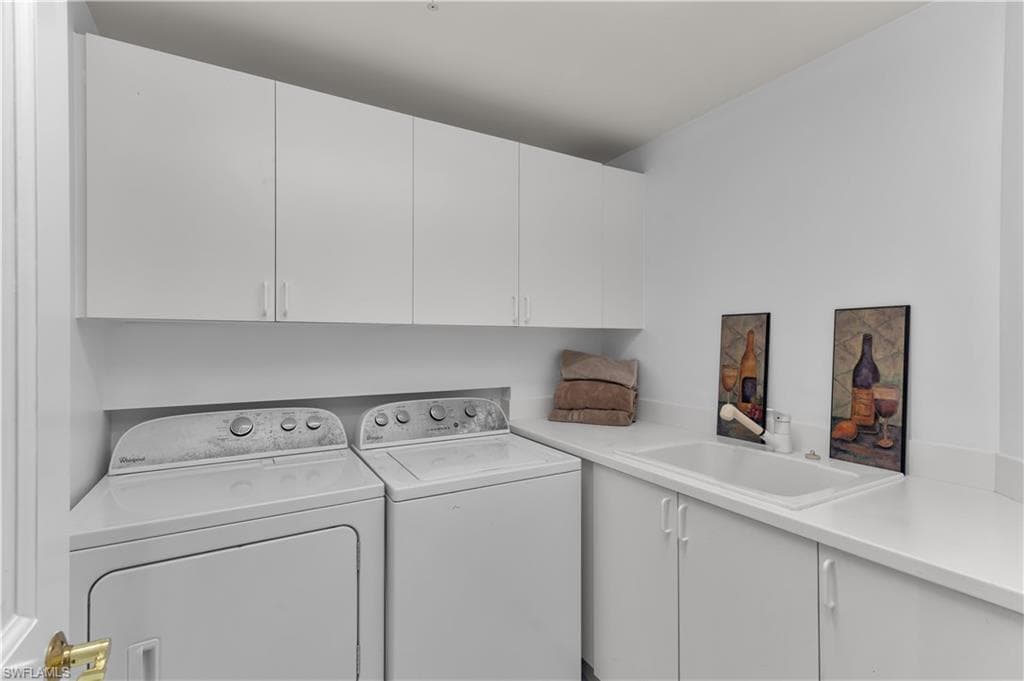 1060 Borghese LN # 204, NAPLES FL 34114-26