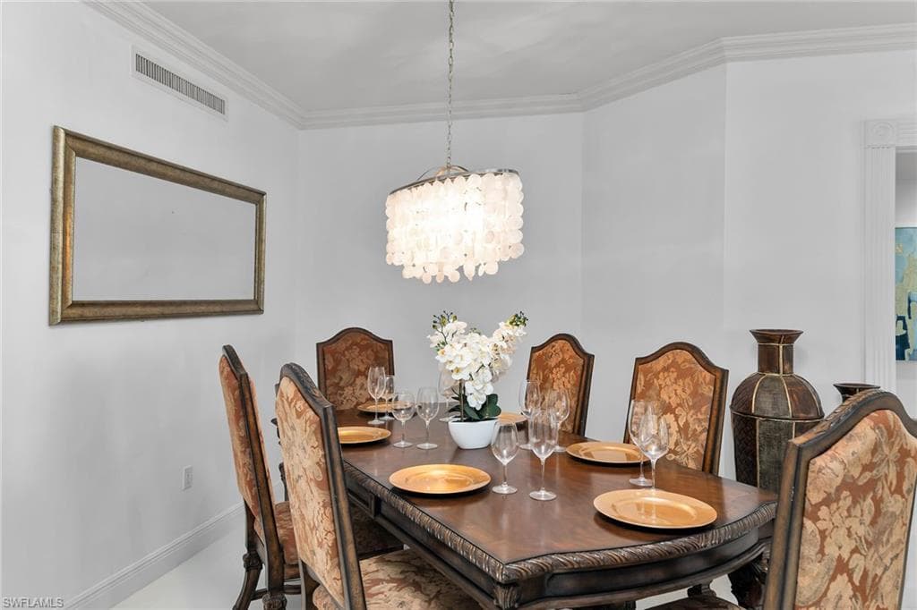 1060 Borghese LN # 204, NAPLES FL 34114-18