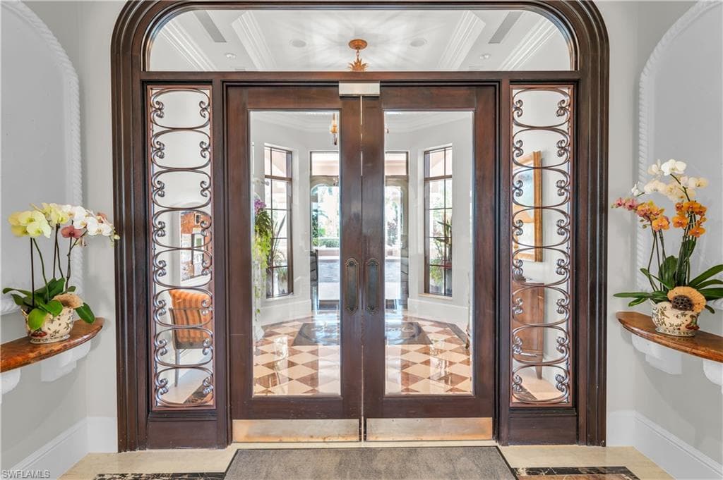 1060 Borghese LN # 204, NAPLES FL 34114-30