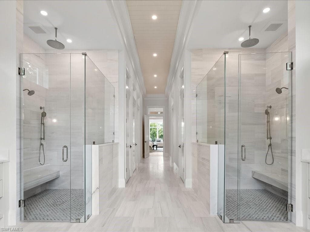 208 Hickory RD, NAPLES FL 34108-28