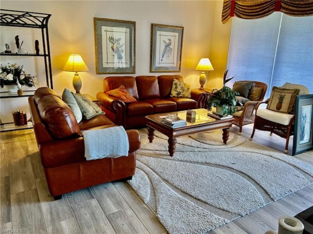 8225 Danbury BLVD E # 102, NAPLES FL 34120-4