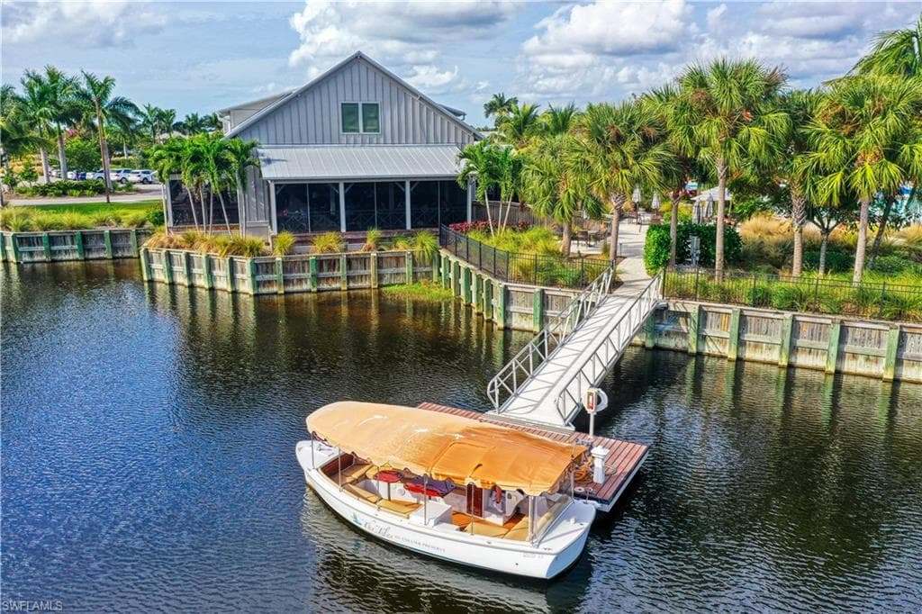 6365 Arriba AVE, NAPLES FL 34113-26