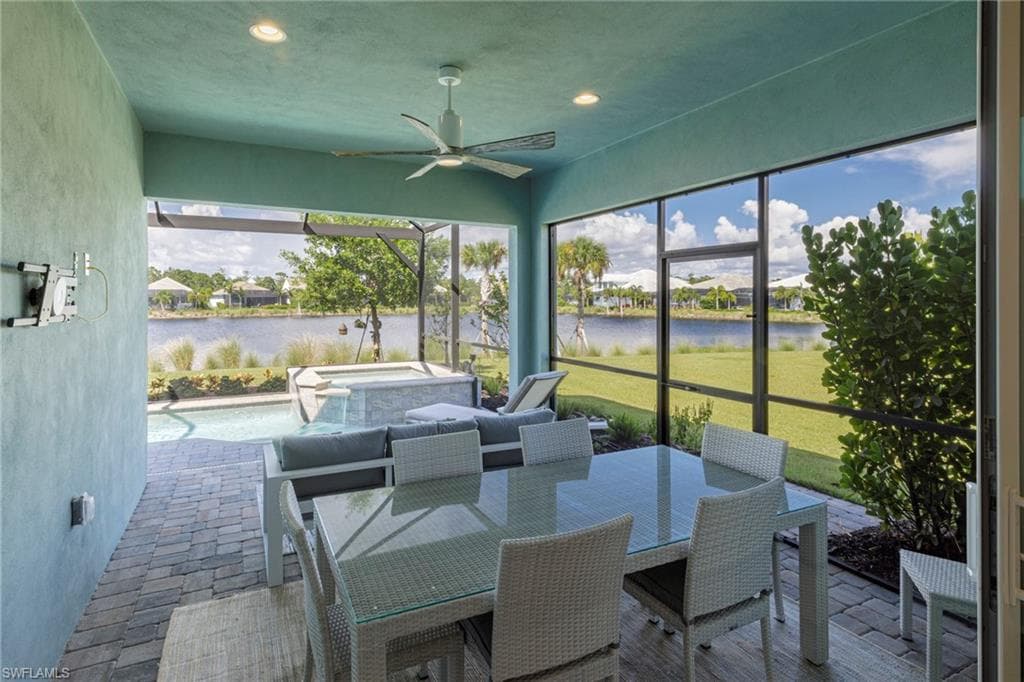 6365 Arriba AVE, NAPLES FL 34113-6