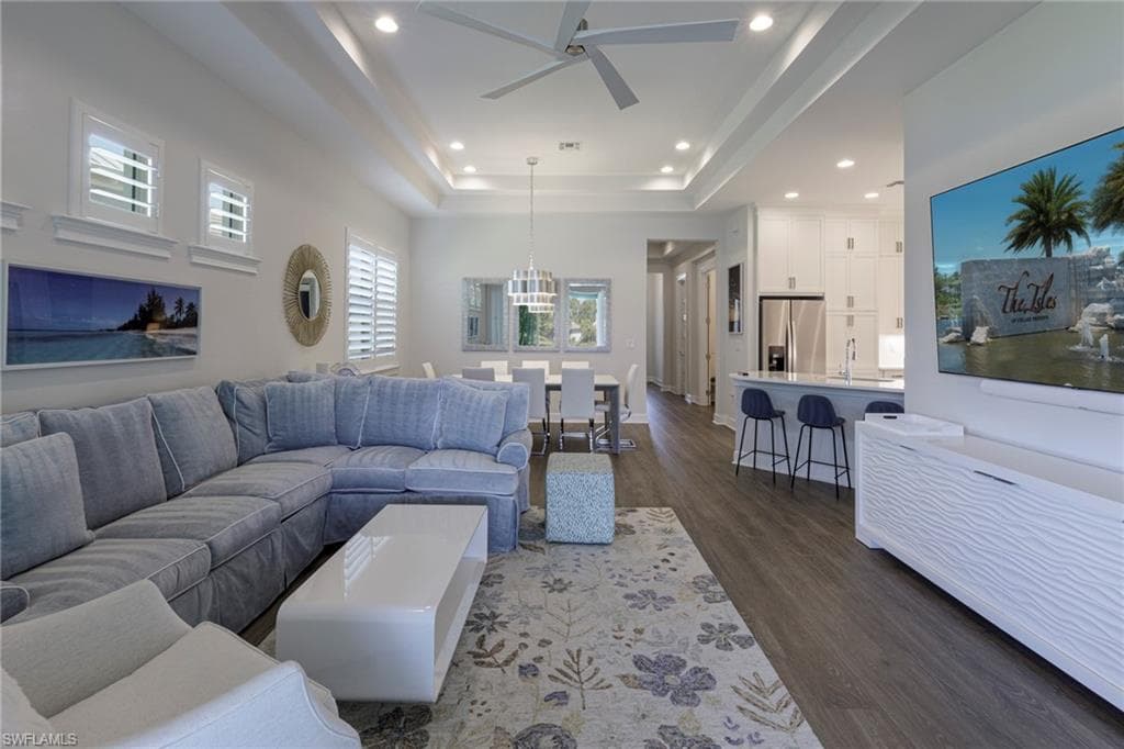 6365 Arriba AVE, NAPLES FL 34113-9