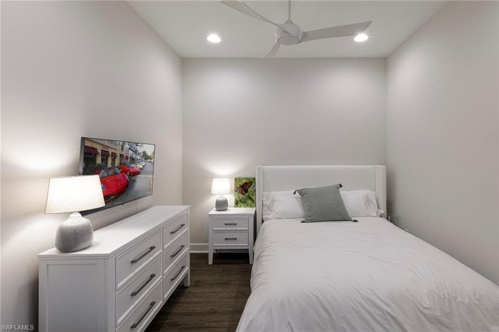 6365 Arriba AVE, NAPLES FL 34113-18