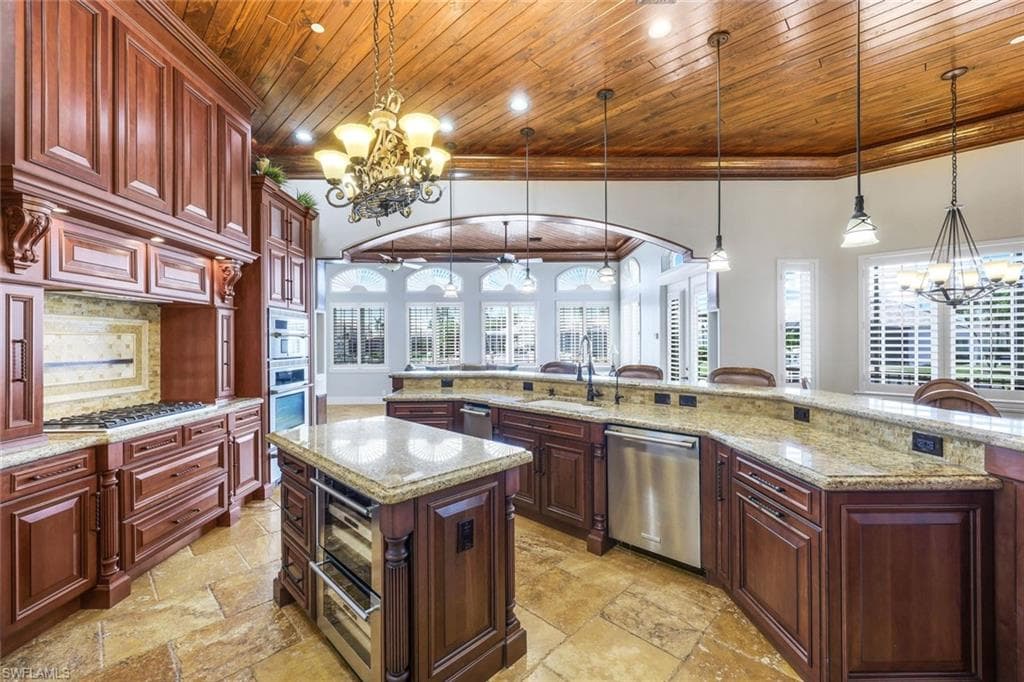 5502 Harbour Preserve CIR, CAPE CORAL FL 33914-6