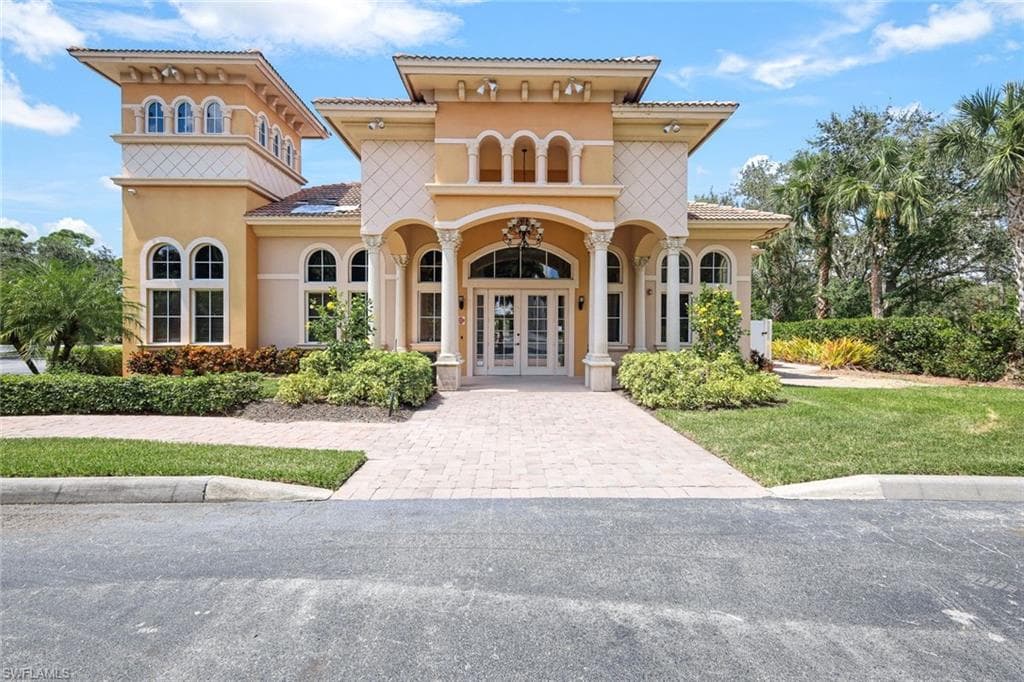 21524 Taft CT # 201, ESTERO FL 33928-30